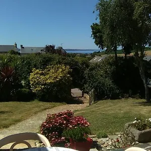 Séjour chez l'habitant Loue Acces A La Cuisine A 10 Mn Des Plages, Ploeven